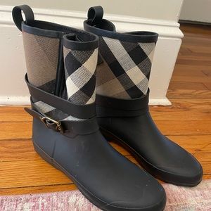 Burberry Holloway Mid Buckle Canvas Rainboots